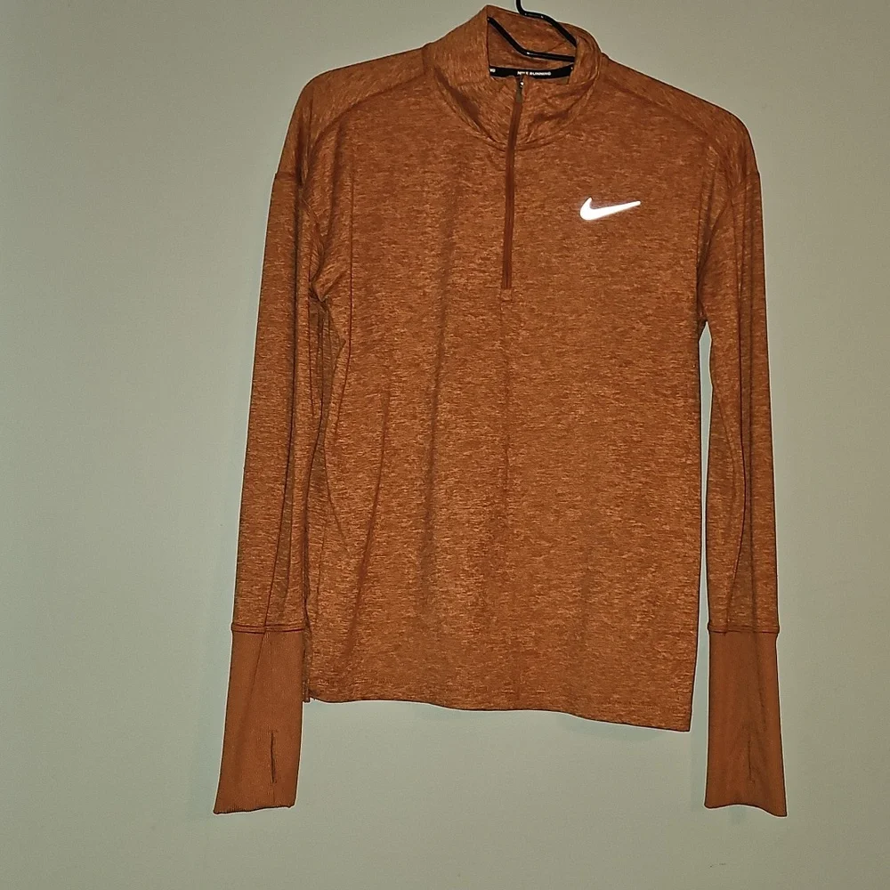 NIKE Running Long Sleeve Half Zip!! Dri Fit Sz XS. Rusty Orange!!